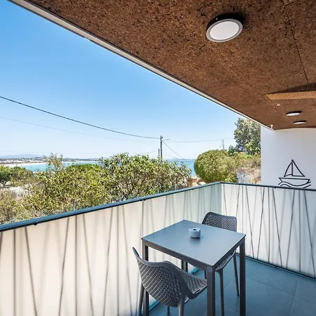 Marvela * Λάγος